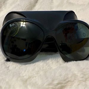 Ray-Ban Jackie Oh II w/case and cleaning cloth